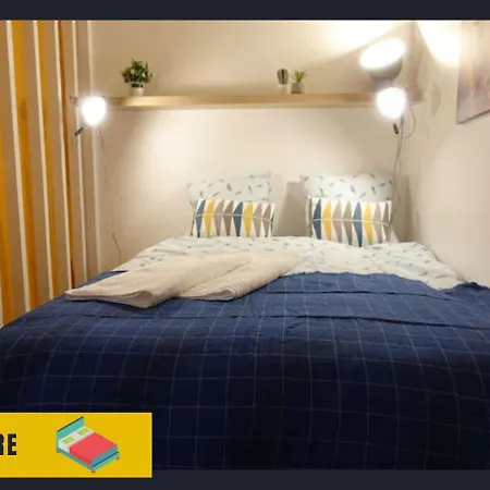 Charmant F2 Centre Ville De Pour 4 Personnes